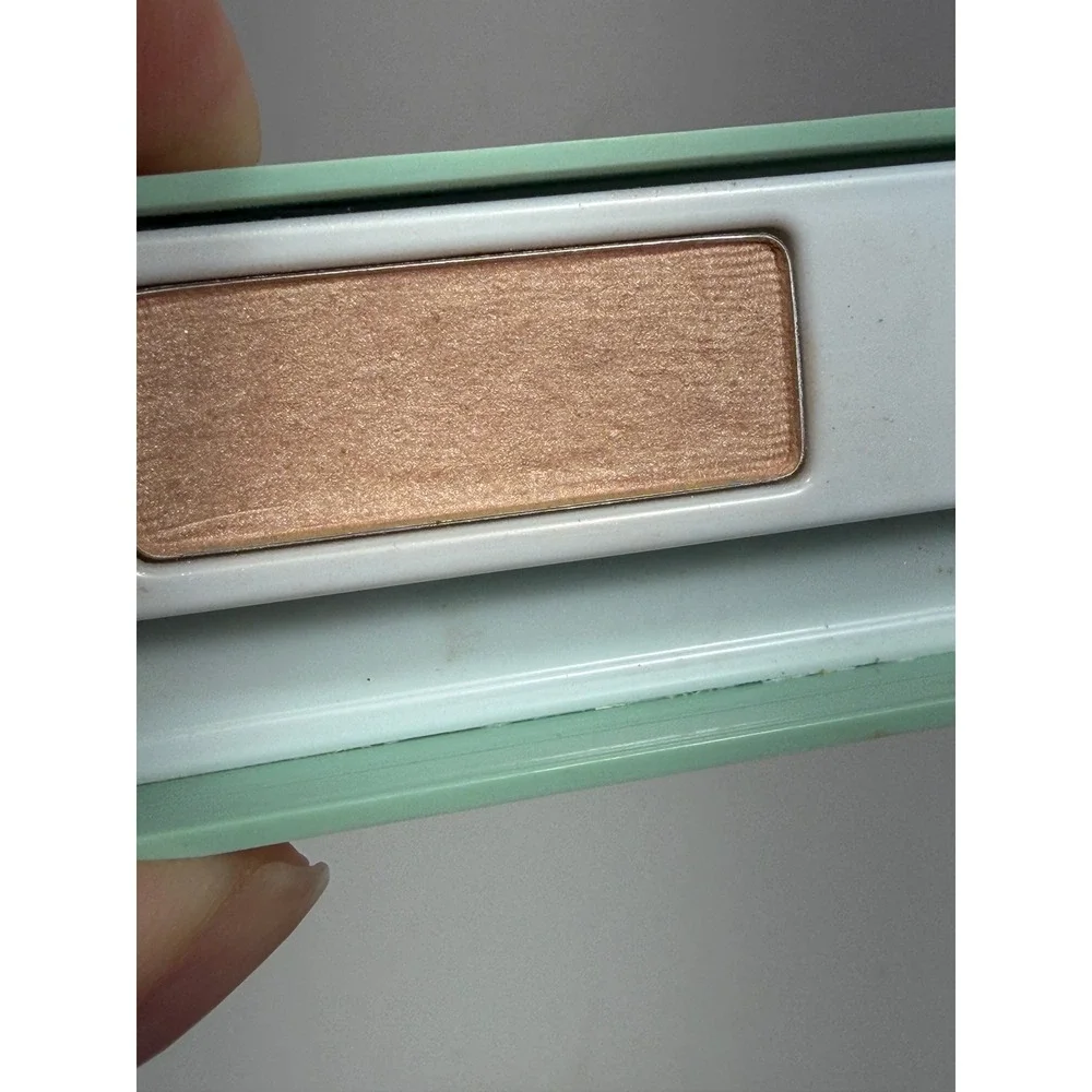 Clinique Soft-Pressed Eye Shadow Starstruck Shimmer Single Compact A76B‎ 0.03oz